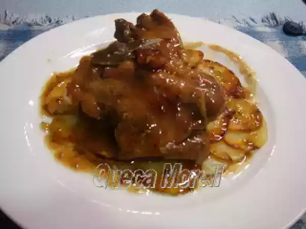Receta Contramuslos de pollo estofados.