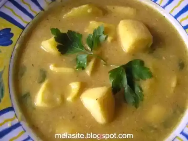 Receta Patatas en ajopollo con jibia