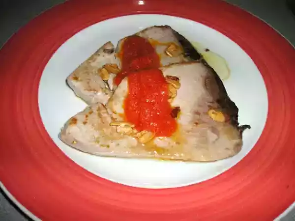 Receta Bonito a la plancha con tomate