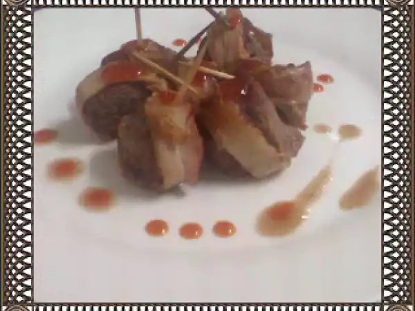 Receta Minis medallones de ternera embueltos de tocineta al horno en salsa agridulce