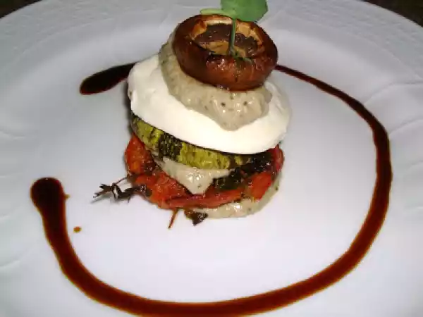 Receta Napoleón de hongos con crema de berenjenas