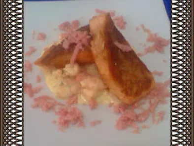 Receta Filet de salmon en salsa blanca de camarones y ralladura de jamon de espalda