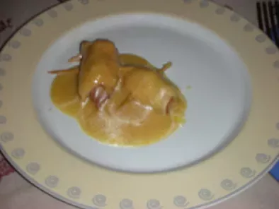 Receta Pechugas de pollo rellenas de jamón y pera