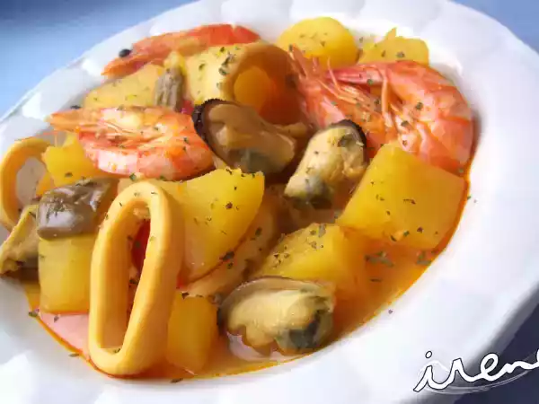 Receta Guiso de patatas con sabor marinero