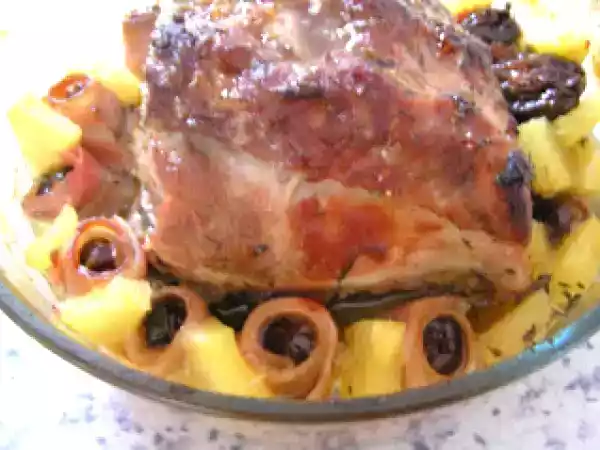 Receta Lomo asado con piña y dátiles