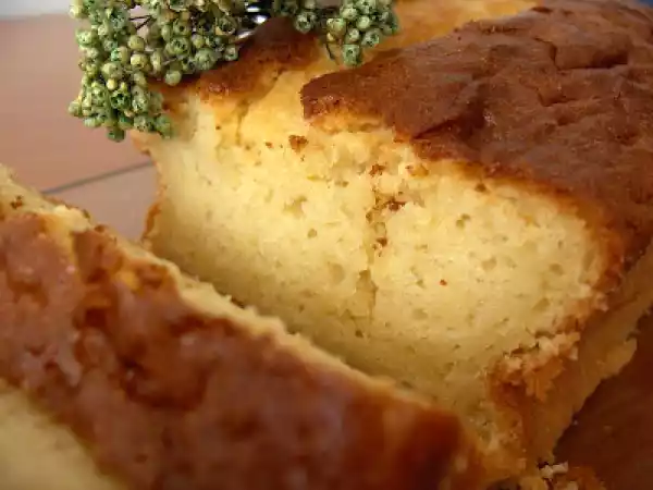 Receta Bizcocho cremoso al aroma de moscatel