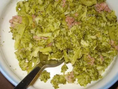 Receta Broccoli e salsiccie (brócoli con salchichas)