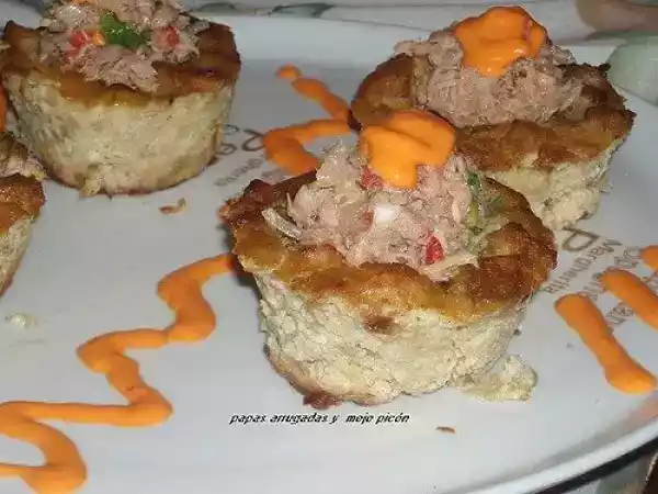 Receta Tartaletas de tortilla rellenas de salpicon de atun - premio blog 2008
