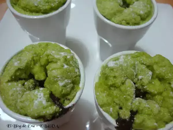Receta P4: hoy he pecado con un soufflé de aguacate y chocolate