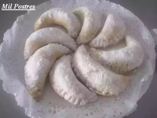 Receta Cuernos de gacela, otra delicia de marruecos