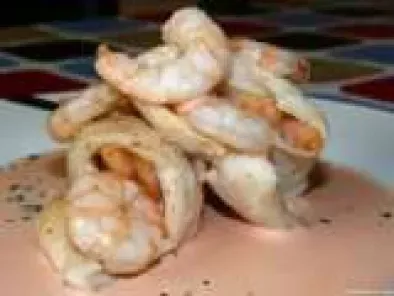 Receta Rollitos de merluza y gambas con salsa de piquillos