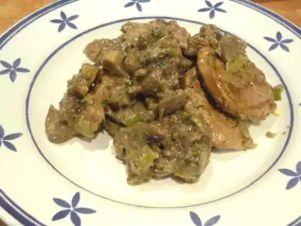 Receta medaglioni di maiale coan crema di gorgonzola e funghii