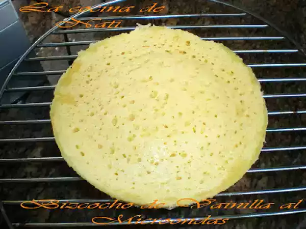 Receta Bizcocho de vainilla al microondas.