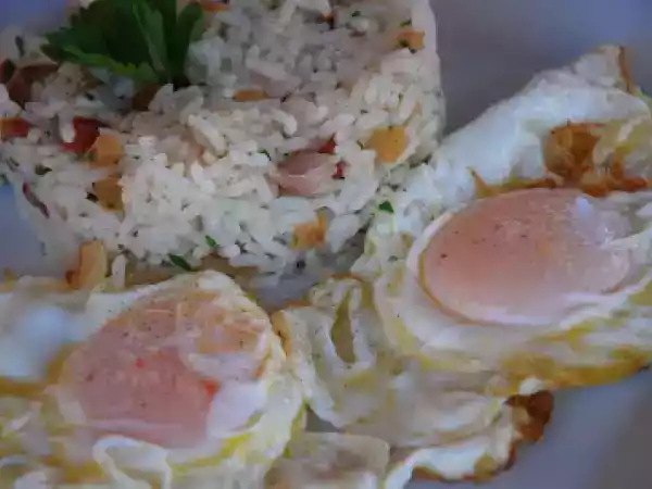 Receta Arroz a la cubana sin tomate ni plátano