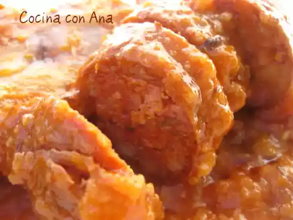 Receta Pies de cerdo en salsa de almendras