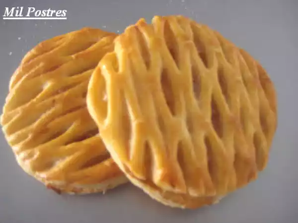 Receta Enrejador de hojaldre y hojaldritos de cabello de ángel