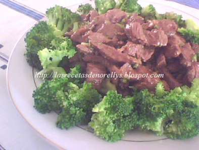 Receta Carne de res salteada con brócoli