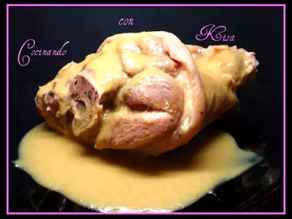 Receta Codillos en salsa (fussioncook)