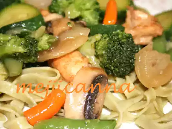 Receta Tallarines de espinacas estilo oriental