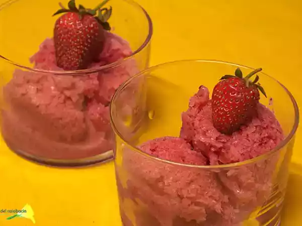 Receta Sorbete de fresa y limoncello