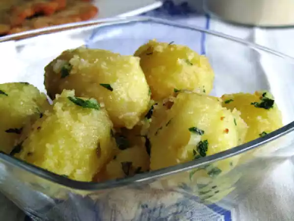 Receta Patatas al vapor salteadas con perejil