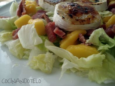 Receta Ensalada de mango, jamon y queso de cabra
