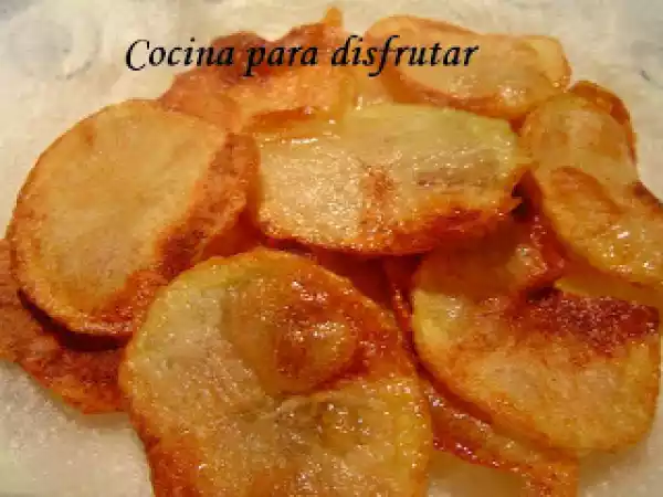 Receta Tapas: enrollado de queso y beicon, patatas chips!