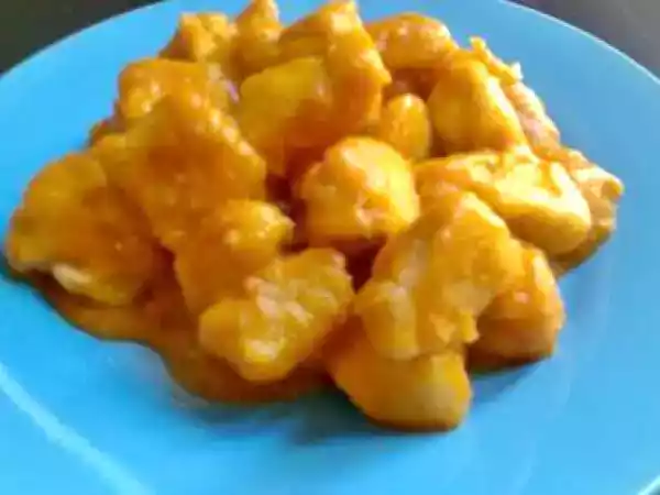 Receta Pollo en salsa (rebozado con harina de arroz)