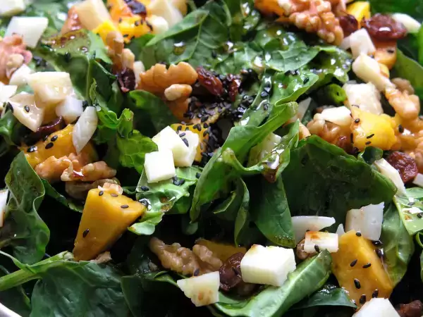 Receta Ensalada de espinacas con queso y mango