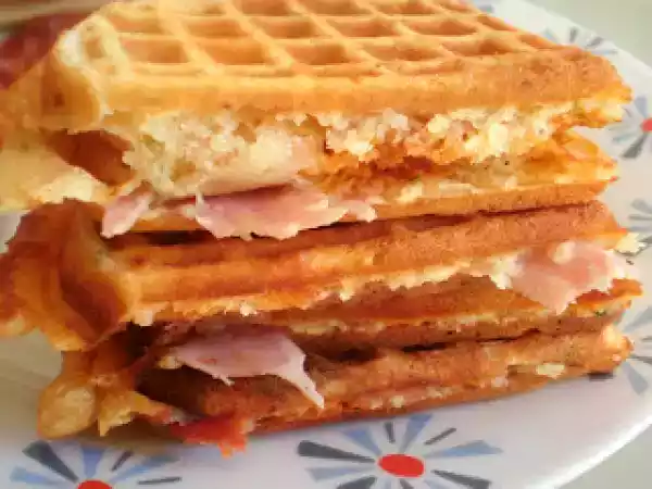 Receta Gofres salados con parmesano