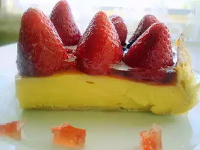 Receta Tarta de crema pastelera y fresas