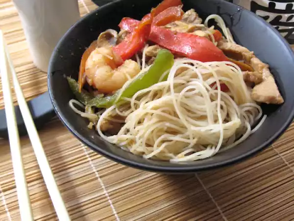 Receta Fideos chinos fritos con cerdo y verduras