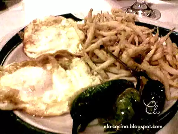 Receta Huevos fritos a la malagueña