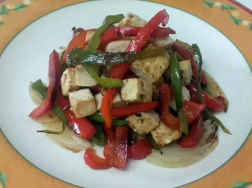 Tofu marinado verduras plancha - Receta Petitchef