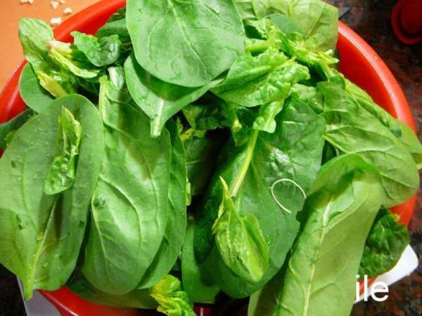 Pizza de espinaca a la italiana - Preparación paso 1