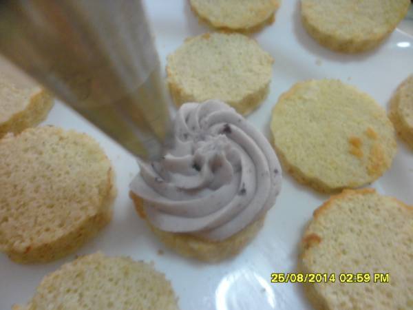 Pastelitos de arandanos - Preparación paso 3