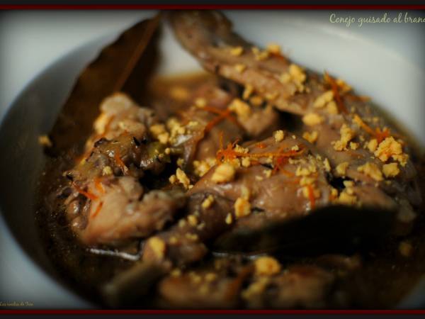 Conejo guisado al brandy - Preparación paso 3