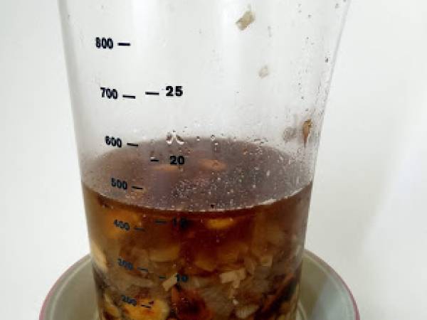 Pollo en pepitoria {receta tradicional española} - Preparación paso 8