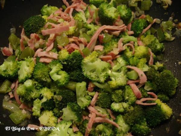 Clafoutis de jamon y brocoli - Preparación paso 3