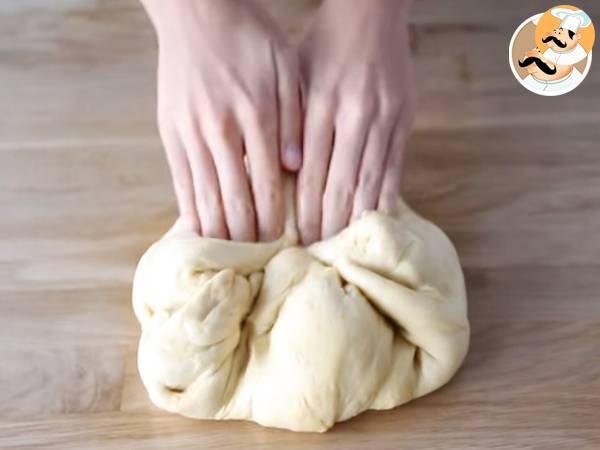 Roscón de Reyes relleno Chantilly para Navidad - Preparación paso 6