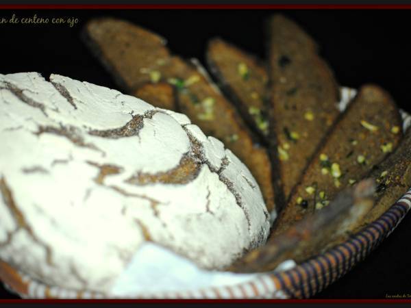 Pan de centeno con ajo. - Preparación paso 3