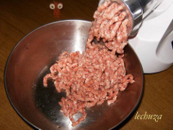 Albóndigas rellenas de coles de bruselas - Preparación paso 2