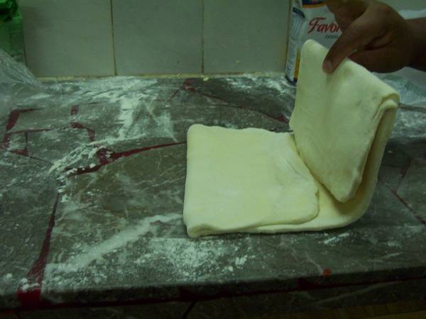 Masa de hojaldre, milhojas - Preparación paso 10