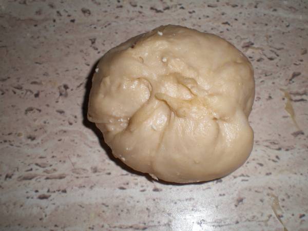 Panecillos turcos rellenos de queso feta (Pogaça) - Preparación paso 2