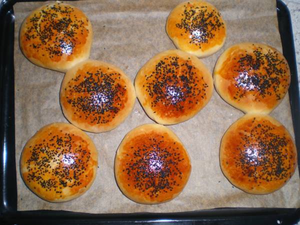 Panecillos turcos rellenos de queso feta (Pogaça) - Preparación paso 5