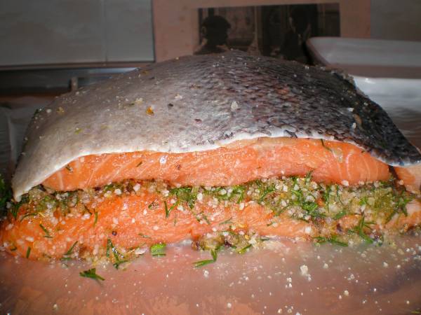 Salmon marinado con ginebra y enebro (Gravlax with Gin) - Preparación paso 4