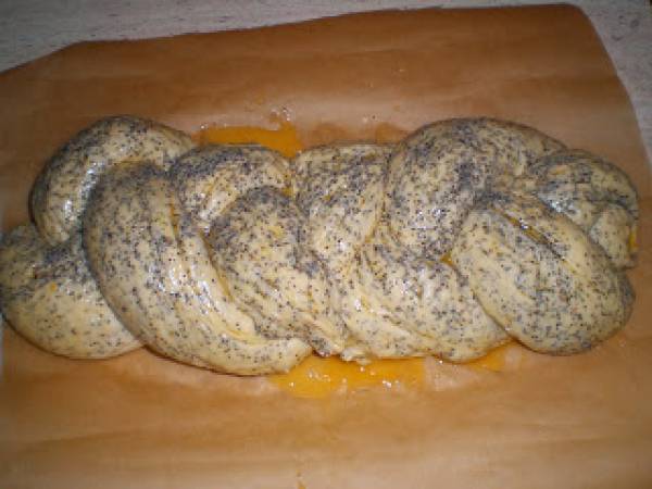 TRENZA CON SEMILLAS DE AMAPOLA, EN PANIFICADORA - Preparación paso 3