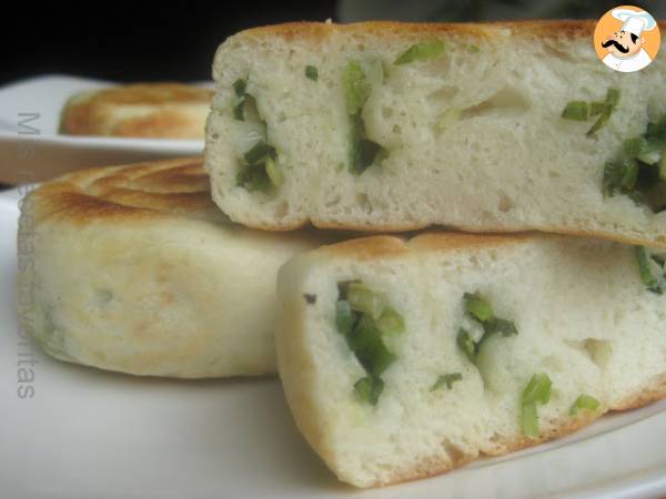 Caracolas de cebolleta, pan de cebolleta chino - Preparación paso 3