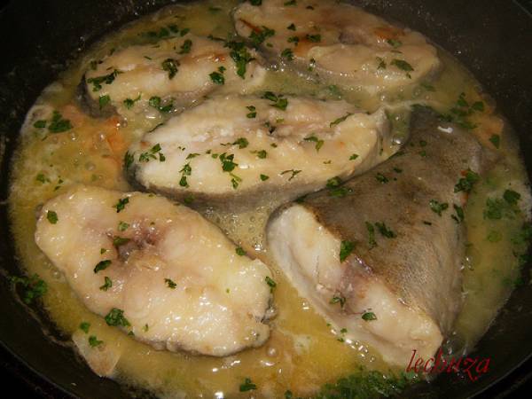 Receta gallega de abadejo en salsa verde con berberechos - Preparación paso 5