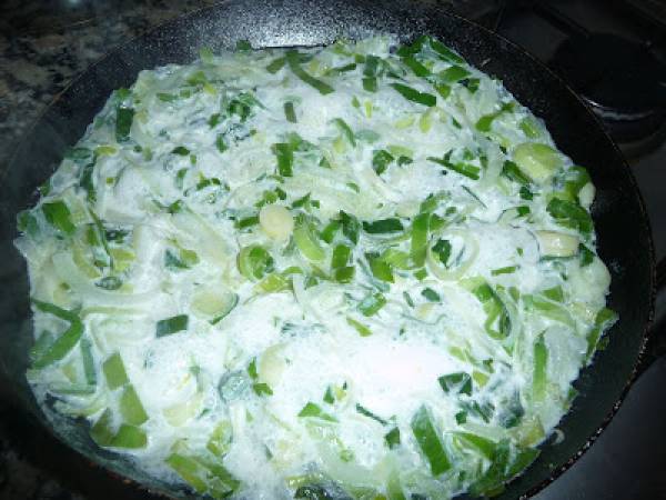 Tarta por dos ( zapallitos y puerros ) - Preparación paso 5